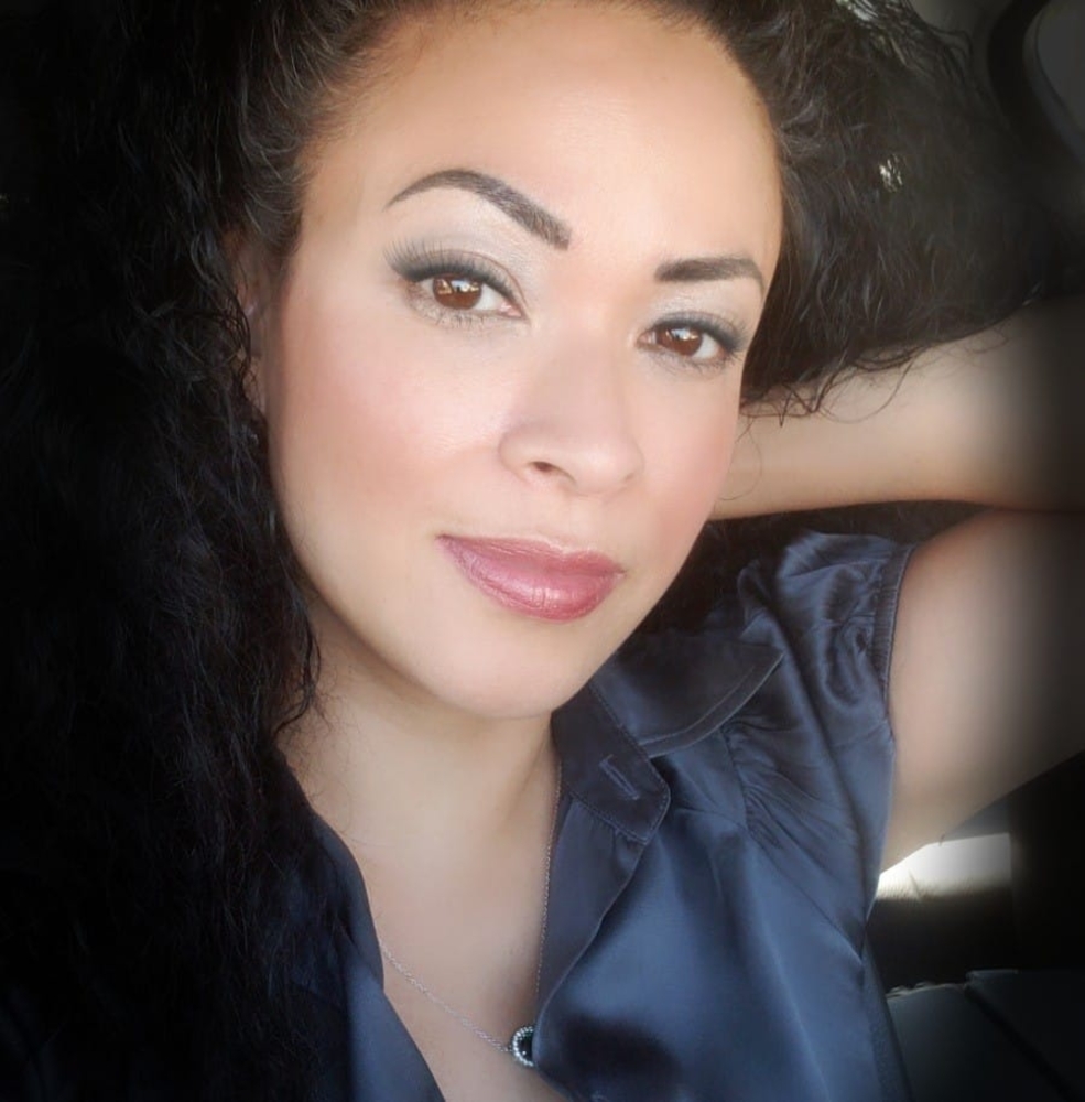 Meet your Posher, Lynda